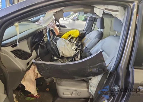 2020 Toyota Sienna Xle from USA, damaged, VIN 5TDYZ3DC2LS022064